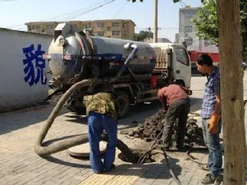 闵行区吴中路清洗管道抽污水池隔油池